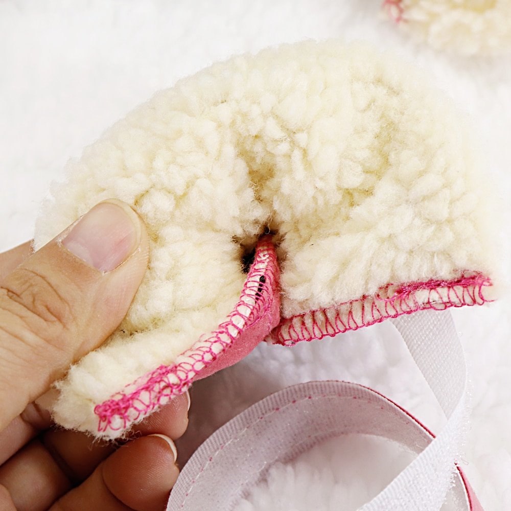 Anti-Slip Winter Dog Shoes 4 pcs Set - Image 4